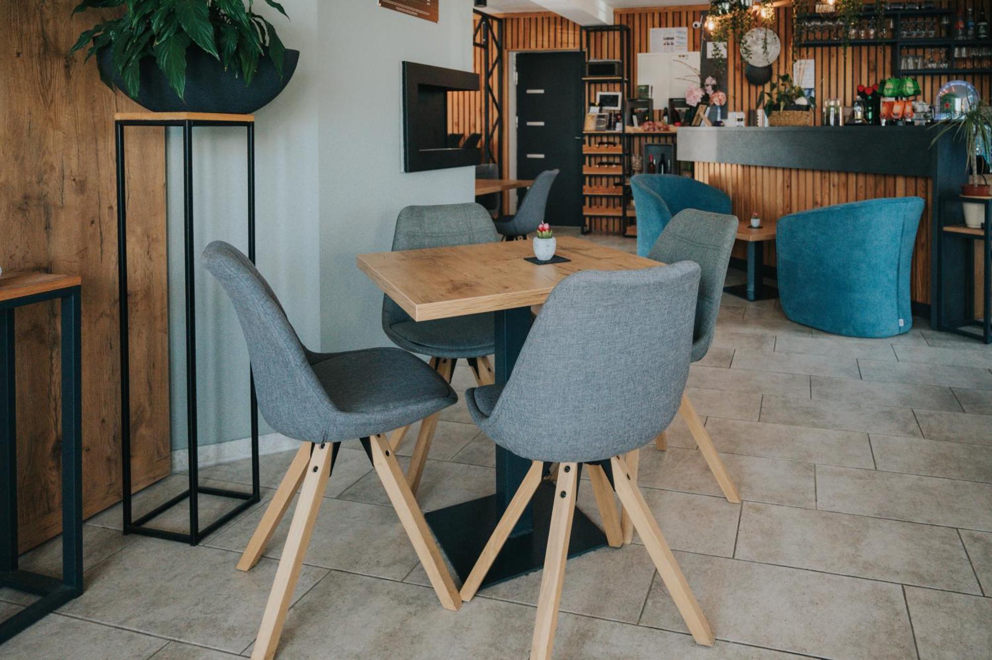 Apartmaji Banonia Neskončno polje Бановци Екстериор снимка